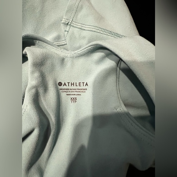 Athleta Conscious Crop Tea Dye sports bra - Picture 5 of 5